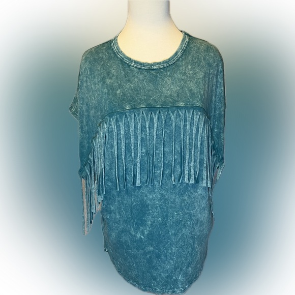 Blue Buttercup Fringe Washed Turquoise Top size S - Picture 2 of 8